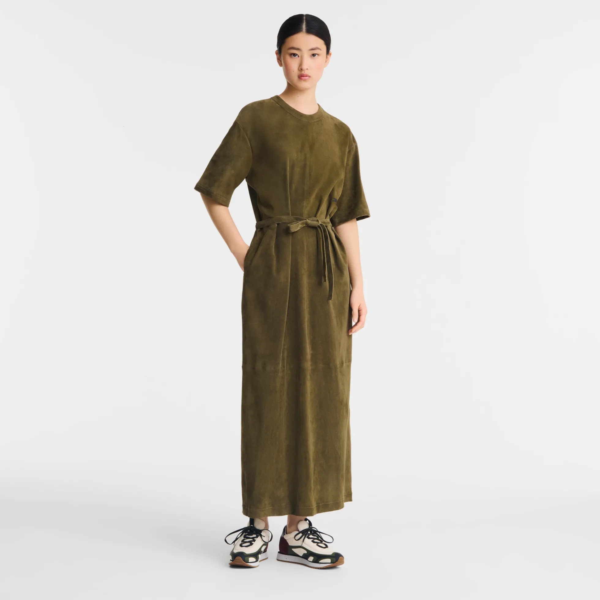 Robe longue en cuir