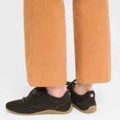 Sneakers On-The-Go