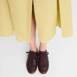Sneakers On-The-Go